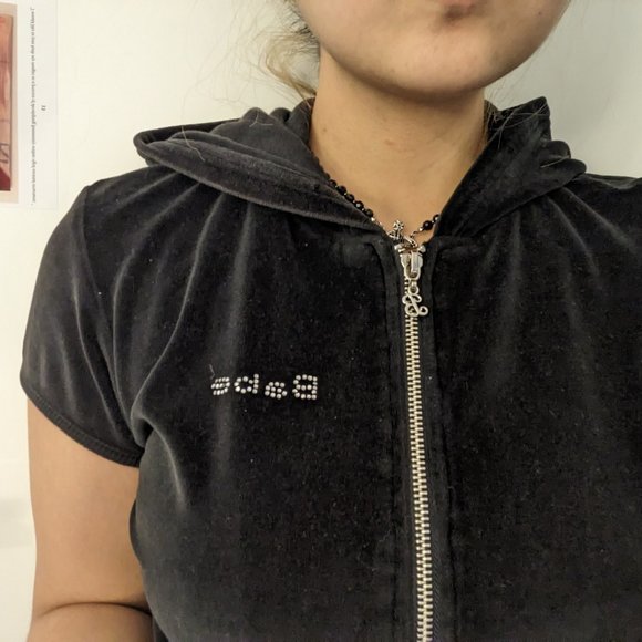 BEBE Y2K velvet cropped hoodie - Picture 2 of 2